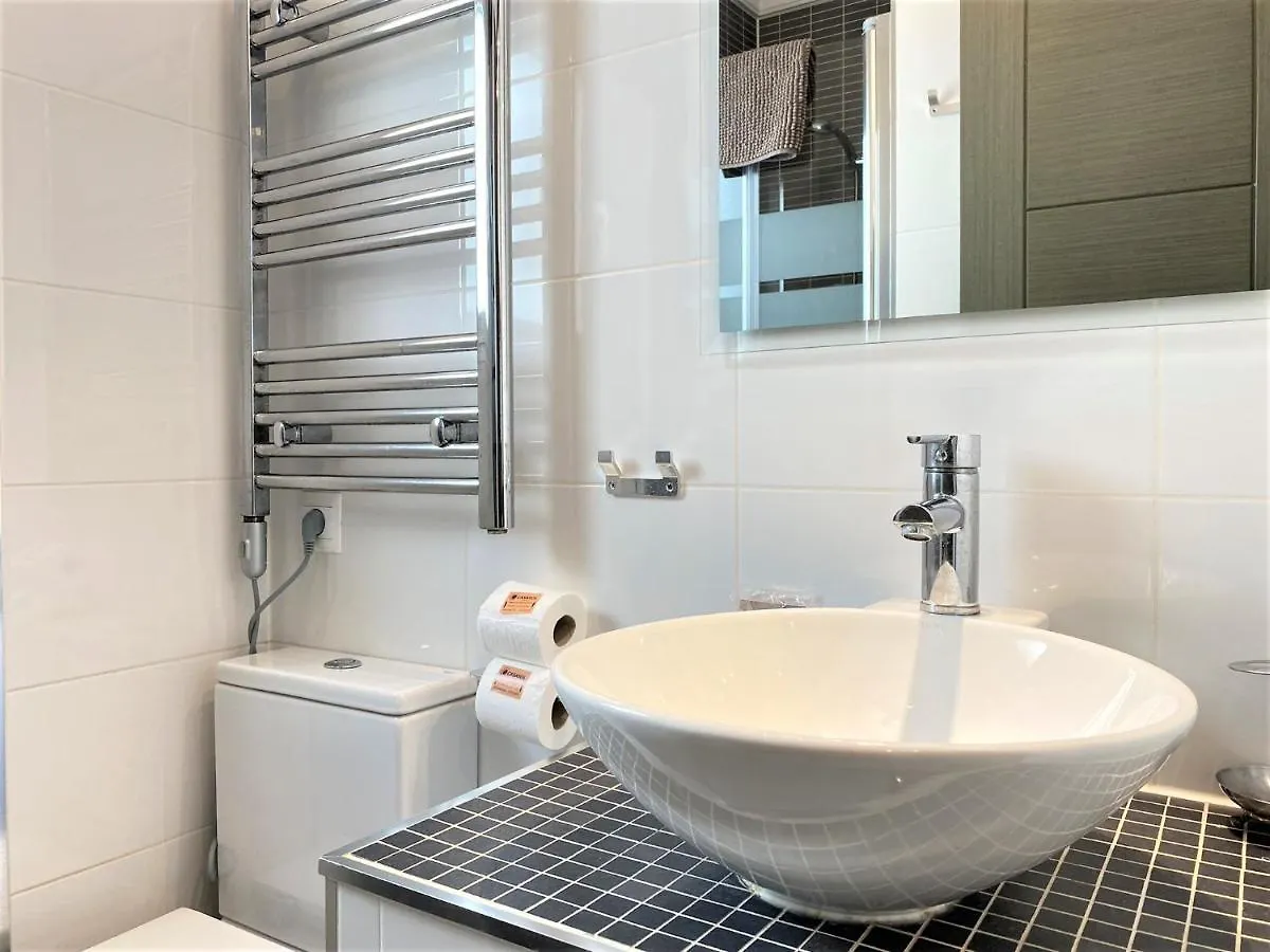 Tuhillo 2D Seaview Apartments Casasol Nerja